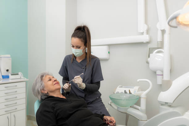 Best Emergency Dentist for Knocked-Out Tooth in Utica, MI